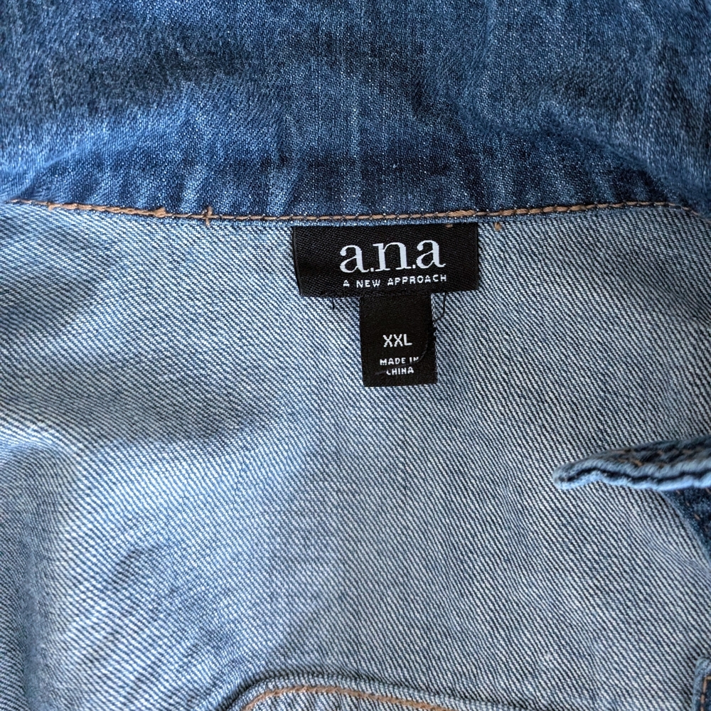 a.n.a Medium Wash Denim Jacket -Size XXL - Picture 3 of 4